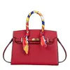 Bolso de Moda Simple Estilo Coreano Nuevo para Mujer Otoño 2026, Bolso de Hombro Único con Textura de Nicho para Mujer