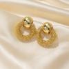 Pendientes de metal de tendencia transfronteriza europea y americana de moda 2024, pendientes creativos de personalidad simple y exquisita para mujer