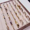 Anel de Aço Titânio de Alta Qualidade Leve Luxuoso Cravejado de Diamante Cor Sólida Sem Cor Anel de Dedo Indicador Anel de Cauda Unissex Fashion Prata Ouro Rosa