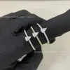 Anillo Pequeño con Forma de Gota de Agua en Forma de Pera Transfronterizo para Mujer, Incrustado con Diamantes, Estilo de Nicho, Gama Alta, Lujo Ligero, Anillo Versátil para el Dedo Índice