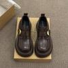 Nuevos Mocasines Primavera y Otoño 2025 para Mujer con Tacón Grueso Suela Gruesa Zapatos de una Sola Capa Hebilla de Cinturón Retro Estilo Británico Aumentadores de Altura Zapatos Pequeños de Cuero