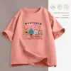 Camiseta feminina branca de manga curta, nova roupa feminina de corte solto, top moderno chique de verão, camiseta feminina de nicho com gola redonda