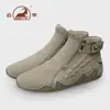 Sapatos Masculinos Gorilla 2026 Novo Outono e Inverno Couro Genuíno Forrado com Lã Quente Sapatos de Algodão Sapatos Casuais Masculinos Sapatos para Esportes ao Ar Livre Estilo Masculino