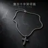 Collar Cruz Retro Europeo y Americano Oem Hecho a Medida Colgante de Circonita en Forma de Torcedura Fuente de Joyería Fábrica Mayorista