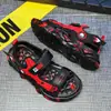Sandálias Infantis 2026 Verão Novo Estilo Crianças Médias e Grandes Velcro Sapatos de Praia Meninos Estilo Mecânico Sandálias Esportivas Tendência