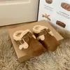 Novas Sandálias Meias Fechadas Birkenstock Femininas Outono 2026 Sapatos de Exterior com Sola Grossa Aumentadores de Altura Forrados com Pelúcia