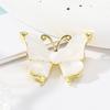 Broche Pequeno Perfumado de Novo Estilo Liga Imitação Madrepérola Pérola Borboleta Acessórios de Vestuário de Luxo de Alta Qualidade Textura Corsage Atacado