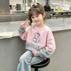 Sudadera para niña, ropa infantil con degradado para primavera y otoño, nuevo estilo 2026, top de manga larga a la moda para niñas