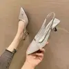 Sandálias de dedo vazadas tecidas para mulheres, saltos agulha de verão, bico fino, novo estilo retrô francês fashion, elegantes saltos altos abertos nas costas