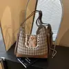 Mochila Versátil Xadrez Retrô Novo Estilo Fofa de Ombro Casual de Alta Qualidade 2026 Bolsa Tote Simples de Grande Capacidade