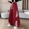 Pantalones Deportivos de Primavera y Otoño para Niñas 2026 Nuevo Estilo Niños Medianos y Grandes Celebridad de Internet Pantalones Elegantes Pantalones Largos Finos para Niños Pantalones de Chándal Hojas Curvas