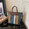 Bolsa de Lona Transfronteiriça para Mulheres, Nova Bolsa Versátil de Ombro Transversal Verão 2026, Bolsa de Mão Popular de Venda Quente deste Ano, Bolsa Saco