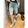 Shorts jeans rasgados para mulheres, estilo fino de verão, calças retas de comprimento médio para baixinhas, tamanho grande para mulheres plus size, emagrecedores com bordas desfiadas, shorts de comprimento de um quarto