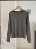 KEKEZOON Camiseta Feminina de Manga Longa com Gola Redonda e Borda de Orelha de Madeira Escovada - Roupa de Inverno para Usar por Baixo, Modelagem Slim Fit, Top Base Valorizador 9391