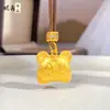 Xiaohongshu Popular Ouro Areia Antigo Três-Dimensional Gravado Tecido Tigre Pingente Moda Feminina Versátil Zodíaco Tigre Colar Atacado