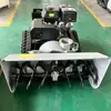 Exportación de barredora de nieve con orugas controlada remotamente transfronteriza, máquina quitanieves a gasolina, equipo para despejar nieve en huertos y granjas en el extranjero