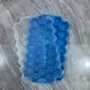 Bandeja de gelo em favo de mel com 37 células, feita de silicone de grau alimentício com tampa, evita mistura de odores, fácil de soltar o gelo, adequada para uso comercial e doméstico, fornecimento direto da fábrica