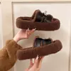 Estilo popular de celebridade da internet, chinelos de pelúcia Birkenstock para mulheres, luxo leve, super bonitos em 2026, chinelos de algodão fáceis de calçar