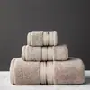 Nuevo juego de tres piezas de toalla de algodón para hotel, toalla de baño, absorbente directo, toalla de baño gruesa para adultos, juego de tres piezas, lote de fabricantes