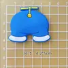 Urso de morango fofo rindo Gato Jingdang Acessórios de joias de borracha macia Capa de celular DIY Buraco para carteira de motorista Patche para sapatos