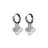 Brincos de Flor de Zircônia Simples Estilo Coreano, Luxo Leve, Sensação de Alto Padrão, Acessórios de Orelha Modernos e Exquisitos com um Design Único