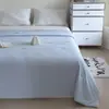 Fresco y Suave como la Seda, Nylon Clase A Hielo-Seda Colcha de Verano Enfriadora con Sensación Fresca, Colcha de Aire Acondicionado para Verano, Colcha Delgada Individual o Doble.