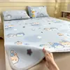 Conjunto de Quatro Peças de Tapete Refrescante de Seda Gelada de Verão Grau A Materno e Infantil, Tapete Refrescante com Ar Condicionado Lavável à Máquina para Dormitório de Estudante, Tapetes Macios de Solteiro e Casal