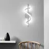 Luminária de parede para sala de estar transfronteiriça de cabeceira de quarto de fundo de parede varanda escada corredor ferro espiral moderno minimalista