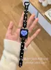 Colgante Fino con Doble Tachuela en Forma de Corazón Correa de Cuero con Puntos Adecuado para Apple 10 S11 Huawei Gt6 Fit4 Xiaomi Pulsera