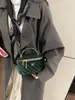Bolso de Mano de Moda Transfronterizo para Mujer 2026 Nuevo Estilo Inspirado en Chanel Cadena Terciopelo Textura de Alta Calidad Bolso de Hombro Cruzado