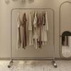 Rack de Exhibición de Ropa de Acero Inoxidable Dibujado con Alambre de Piso a Pared Colgador de Ropa para Mujer Estante de Varilla Única Rueda Móvil