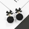 Pendientes de metal de aguja plateada con forma de corazón y estrella de ocho puntas Pendientes de estrella de nicho europeos y americanos Estilo dulce y fresco Pendientes de chica popular Venta al por mayor