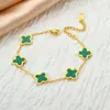 Serie de Pulseras de Acero de Titanio Estilo Coreano Pulsera de Trébol de Cuatro Hojas para Mujer, Moderna y Versátil, Pulsera de Acero de Titanio de Gama Alta, Joyería que No se Desvanece