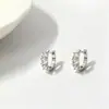Hebilla de Pendiente de Plata de Ley S925 Europea de Cuatro Garras con Circonita Moda Femenina Lujo Ligero Súper Brillantes Pendientes Versátiles de Gama Alta Joyería para Orejas Transfronteriza