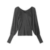 Toma real: Camiseta de manga larga con cuello en V y patchwork plisado para mujer, nuevo estilo coreano para otoño de 2026, top sofisticado y chic