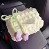 Caja de Pañuelos para Coche Caja de Pañuelos Creativa de Tulipán para Coche Bolsa Colgante para Pañuelos Caja para Reposabrazos Decoración Interior de Coche para Mujeres