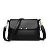 Bolso de Mujer 2026 Estilo Nuevo Simple Versátil Moda Bolso Cuadrado Pequeño de Hombro Cuero Suave Bolso para Madres de Mujeres de Mediana Edad Bolso Cruzado