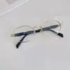 Óculos Metalizados Ovais com Lente Plana Anti-Luz Azul 2024 Novos Óculos Europeus e Americanos Moda Retrô Podem Ser Equipados com Lentes para Miopia para Homens e Mulheres