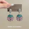 Pendientes Retro de Lujo Ligero con Hojas Verdes, Flores Rosas y Diamantes Brillantes, Dulces y Lujosos, Estilo Palacio de Alta Gama, Pendientes Exquisitos y Elegantes