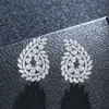 Conjunto de collar y pendientes de hoja con microincrustaciones de circonita de moda europea y americana, joyería simple y versátil, disponible