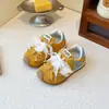 Novedad Otoño 2026 Zapatillas Deportivas Blancas Casuales de Moda para Niñas, Zapatos de Malla, Zapatos Deportivos Antideslizantes para Niños