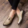 Zapatos Casuales de Cuero de Moda para Hombre Estilo Coreano de Verano, Mocasines Slip-On Versátiles Estilo Británico con Punta Aguda en Plateado