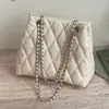 Bolso Acolchado con Cadena de Moda Versátil para Mujer 2026 Nuevo Modelo de Gama Alta Versátil para el Trabajo Bolso de Hombro Cruzado Tote