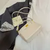 Bolso Cruzado de Hombro Único Versátil con Textura, Estilo Nuevo 2026 para Mujer, Bolso Vintage de Lujo Color Platino, Bolso Cuadrado Pequeño de Moda Casual para Mujer