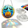 Colgante atrapasueños para colorear de calabaza y fantasma de Halloween se puede pintar a mano y decorar para escaparates, decoración del hogar y crear un ambiente atmosférico