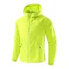 2026 Nuevo Estilo de Verano Ropa con Cuadrícula de Burbujas para Protección Solar para Hombres, Anti-UV, Transpirable, Amigable con la Piel