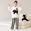 Pijama Infantil Madre-Hija Niños Otoño/Invierno Felpa Coral Cálido Niños Medianos y Grandes 2026 Nuevo Franela Ropa de Casa