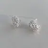 Brincos de Zircônia Brilhantes de Luxo Leve para Mulheres, Brincos de Feijão Vazado de Zircônia com Design de Nicho, Brincos Elegantes da Moda para o Dia a Dia