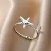 Anillo de luna de ópalo de acero inoxidable platino 18K europeo y americano, joyería transfronteriza, accesorios elegantes y de alta gama para mujer