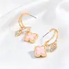 Pendientes de Trébol de Cuatro Hojas 2026 Nuevos de Moda Lujo Ligero Pendientes de Placa Doble Cara Pendientes Pequeños Estilo Chanel Pinzas para Orejas con Circonita Microincrustada Aros para Orejas